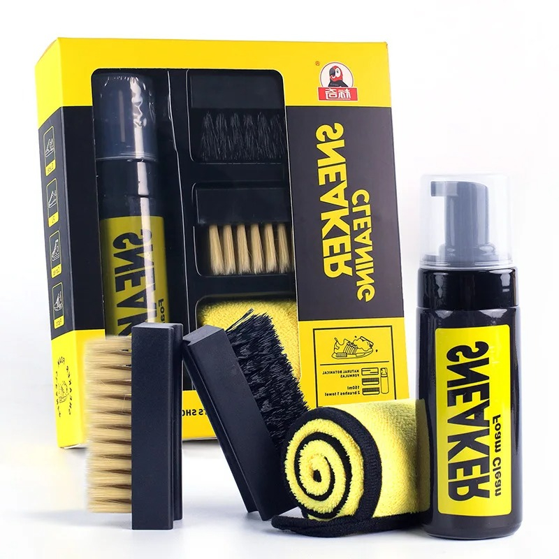 Sneaker Care Suede - 150 ml wasserfreies Schaumstoff-Sneaker-Reinigungsset mit Bürste