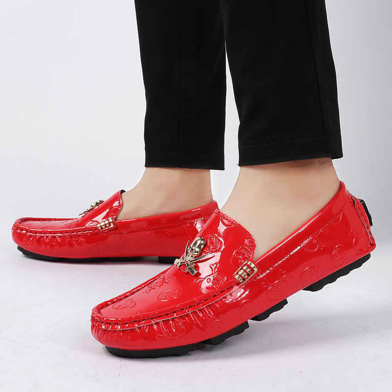 Herren Qualitäts-Slipper mit T – Patent Leather Shine Bewertung und Preis